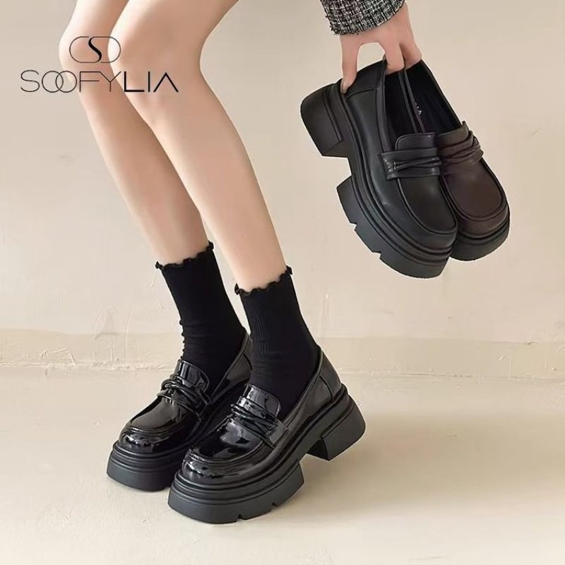 Street Fashion Women - Dames zwarte chunky platform loafers, instappers,