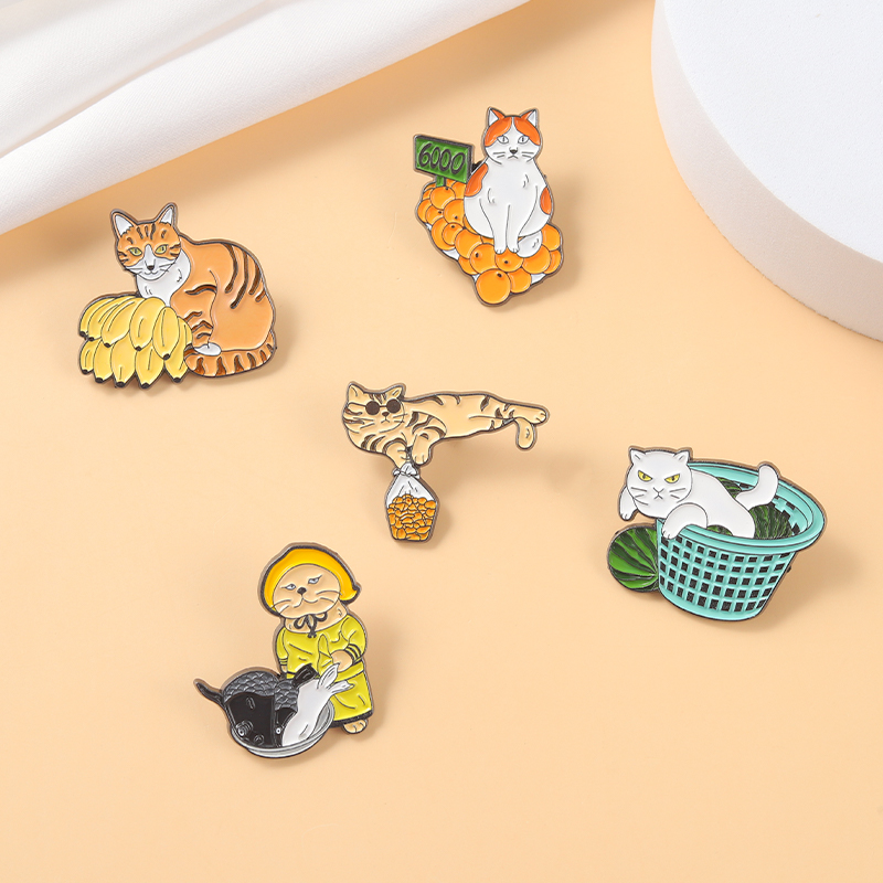 Funny Street Stall Cats Enamel - Street Fashion Vendors recensie en prijs