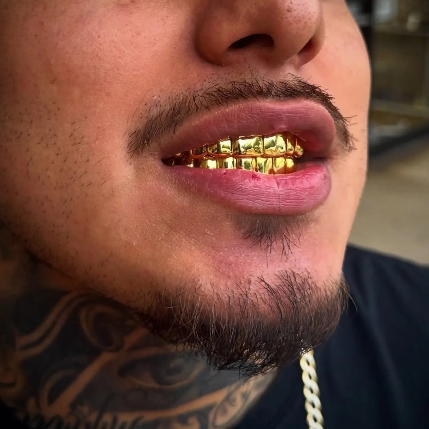 Goudkleurige Hip Hop Grillz Se - Street Fashion Jewelry recensie en prijs