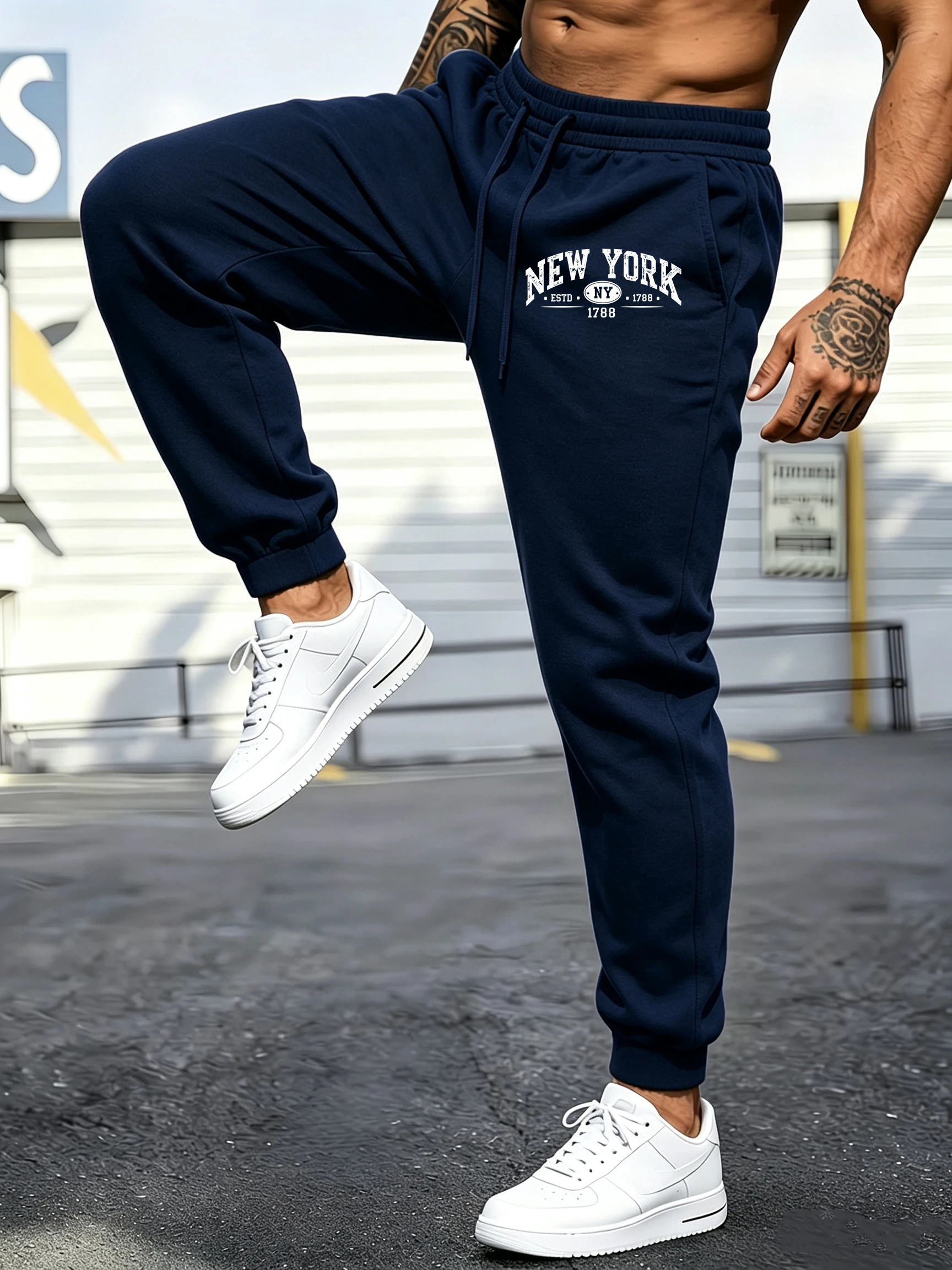 Heren joggingbroeken, New York - Street Style New York Fashion recensie en prijs