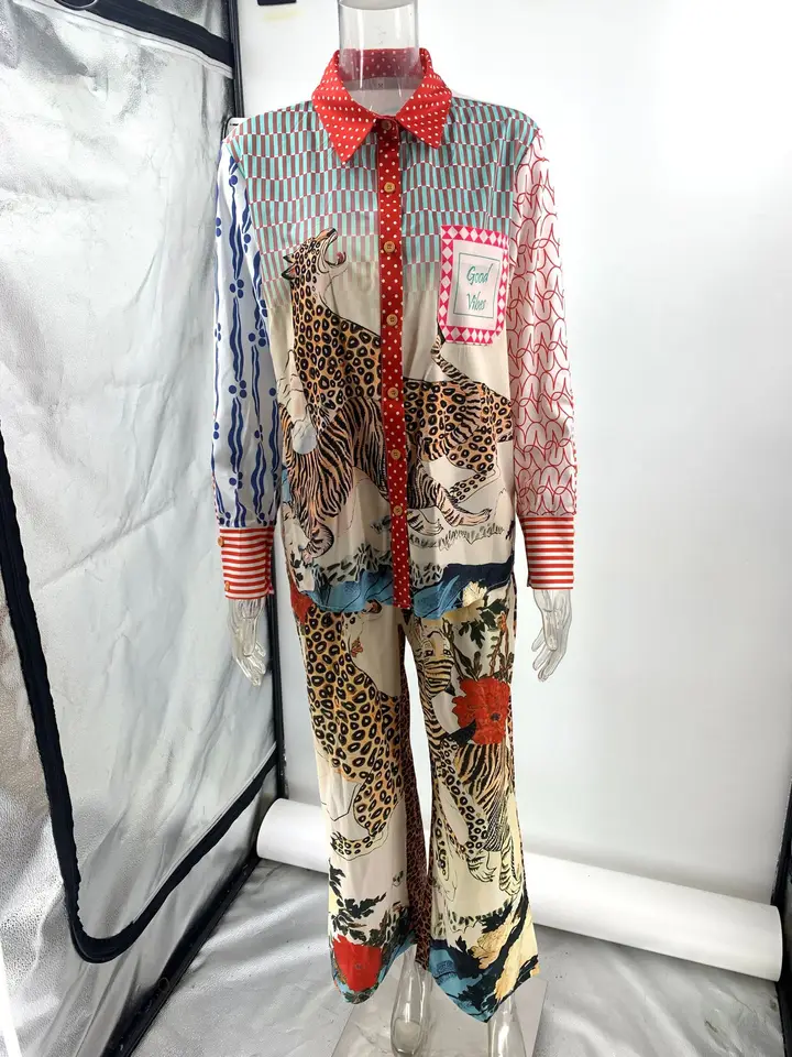 Damespakken Gepersonaliseerde  - Italy Fashion Street recensie en prijs